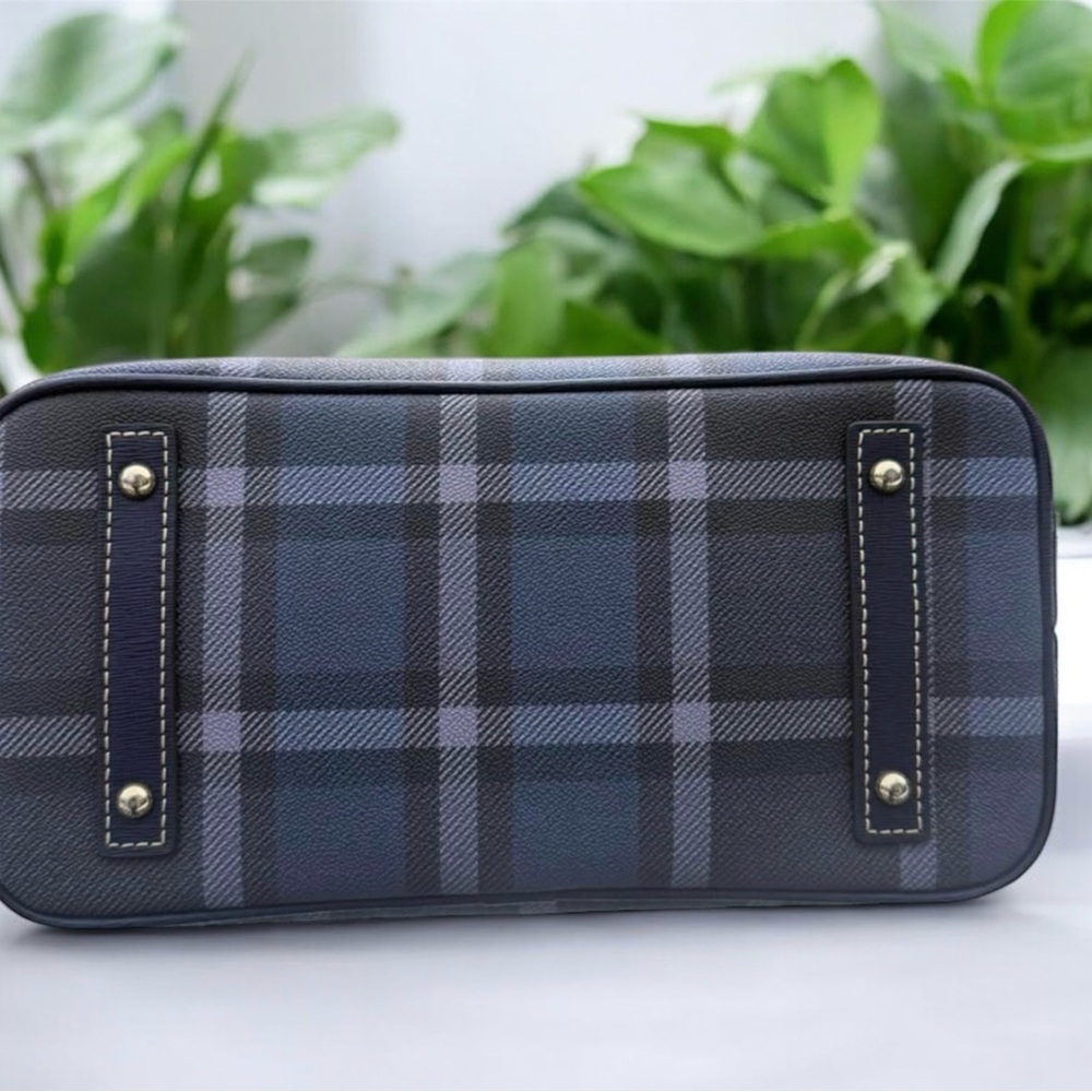 Dooney & Bourke Graham Plaid Zip Satchel in excellent condition. - Picture 3 of 4